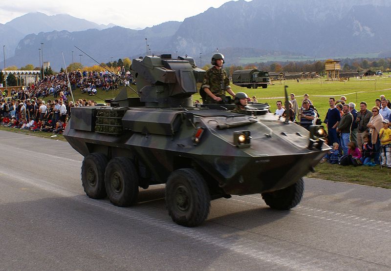 Swiss Piranha II 6x6 TOW at the 2006 Steelfest Parade